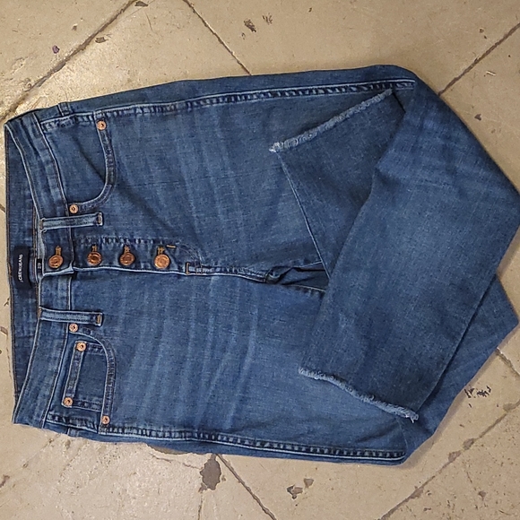 J. Crew Denim - J. CREW Petite 9" Vintage Straight Jean in Big Sky Wash